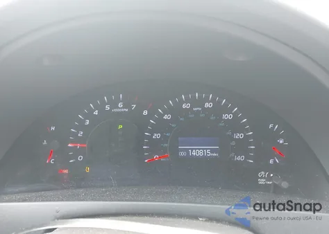 2011 Toyota Camry Xle z USA, uszkodzony, nr VIN 4T4BF3EK8BR147697